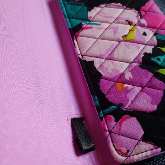 Vera Bradley wallet crossbody/wristlet - Picture 7 of 12